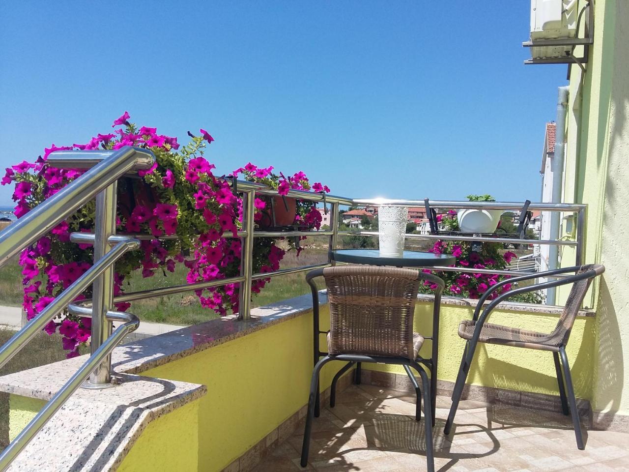 Apartments Soldinn Privlaka  Exterior foto
